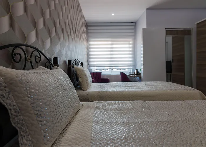 Cappadocia Symbol 3*